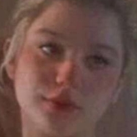 Karithecherry Nøgen