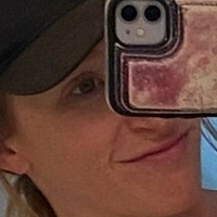 karlyscorner Nøgen
