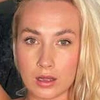 Katie Bee Nøgen