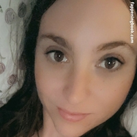 Katie Klyne Nøgen