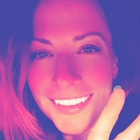 Katrina LaClair Nøgen