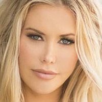 Kennedy Summers Nøgen