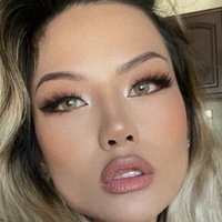 Kiki Wong Nøgen
