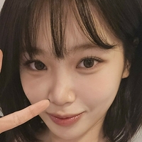 Kim Chaewon Nøgen