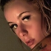Kylie Screams Nøgen