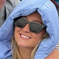 Laura Brophy Nøgen