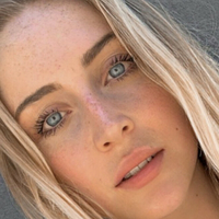 Lealiaa Nøgen