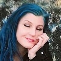 Leva Bates Nøgen