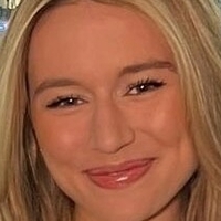 Lia Lewis Nøgen