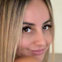 liaataylor Nøgen
