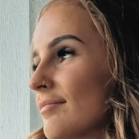 Lillie Bass Nøgen