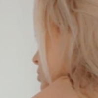 Louise Moore Nøgen