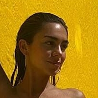 Luana Barron Nøgen