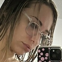 Macy Nicole Waker Nøgen