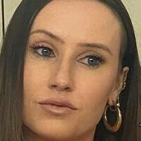 Maddee Thomson Nøgen