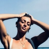 Maria Manouri Nøgen