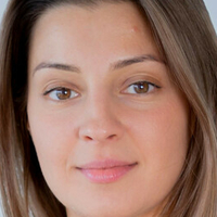 Maria Ryabushkina Nøgen