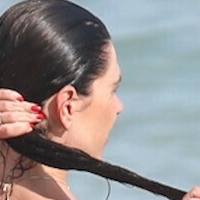 Mariana Goldfarb Nøgen