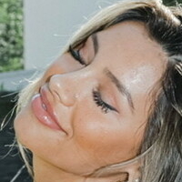 Mariana Morais Nøgen