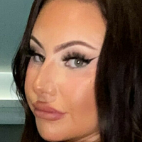 Megan Bronté Nøgen