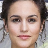 Megan Montaner Nøgen