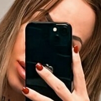 Mezei Klaudia Nøgen