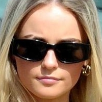 Millie Gibson Nøgen