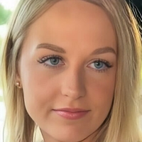 Miss Snowwolf Nøgen