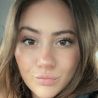 Molly E Nøgen
