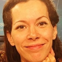 Nadia Chibani Nøgen