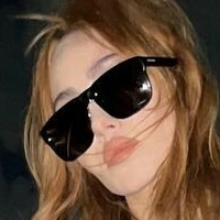 Nadia Lee Cohen Nøgen