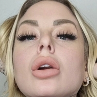 Nadia Nøgen
