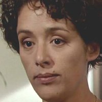 Nadine Spinoza Nøgen