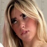 Nami Mommy Nøgen