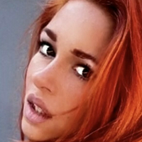 Nicole Block Nøgen