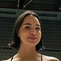 Nika Godun Nøgen