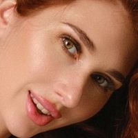 Nika Sbrodova Nøgen