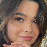 Nikki Hahn Nøgen