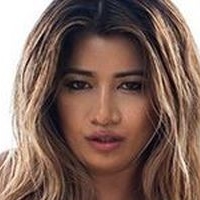 Nikki Trinidad Nøgen