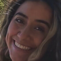Nilaiyah Rey Nøgen