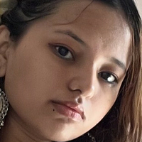 Norris Priyanka Nøgen