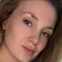 Nurse Ashley Nøgen