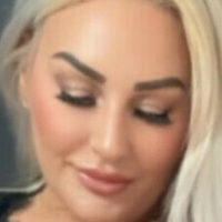 Nursejoolzie Nøgen