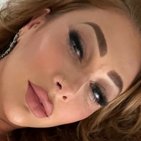 Olivia Kaiser Nøgen