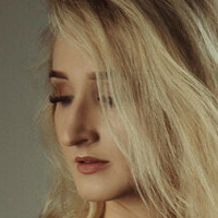 Patrycja Bieniek Nøgen