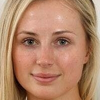 Peachyblonde Nøgen
