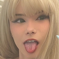 Petite Foxy Mei Nøgen