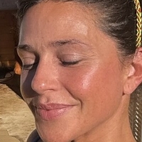 Priscila Sol Nøgen