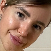 queen_tee_k Nøgen