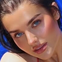 Rachel Leary Nøgen